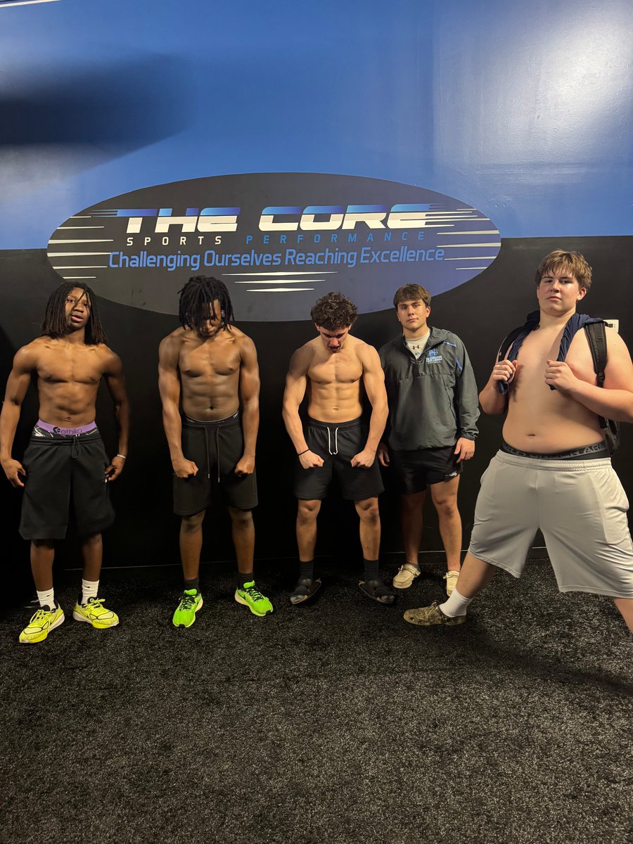 Coach Hendo tweet media