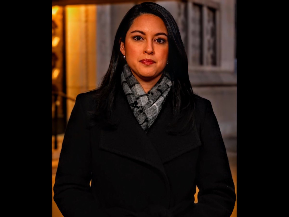 JohnMaring2's tweet photo. From Times Square 2 Temple Emanu-El In UES, NYC, NBC ๐ฐโ @VCastroTV Looks Very Comfortable & Sexy On Live ๐บ Tonight! ๐ Job, Valerie! ๐ซถ๐ป ๐๐ป Cozy ๐ค Coat! โค๏ธโ๐ฅ๐โค๏ธโ๐ฅ #VCastroTV #TimesSquareProtest ๐ชง #IranRevoIution2026 #FreeIran ๐ฎ๐ท #AyatollahKhomeiniDead #USAOnHighAlert ๐บ๐ธ๐จ https://t.co/5BlKErPtCX