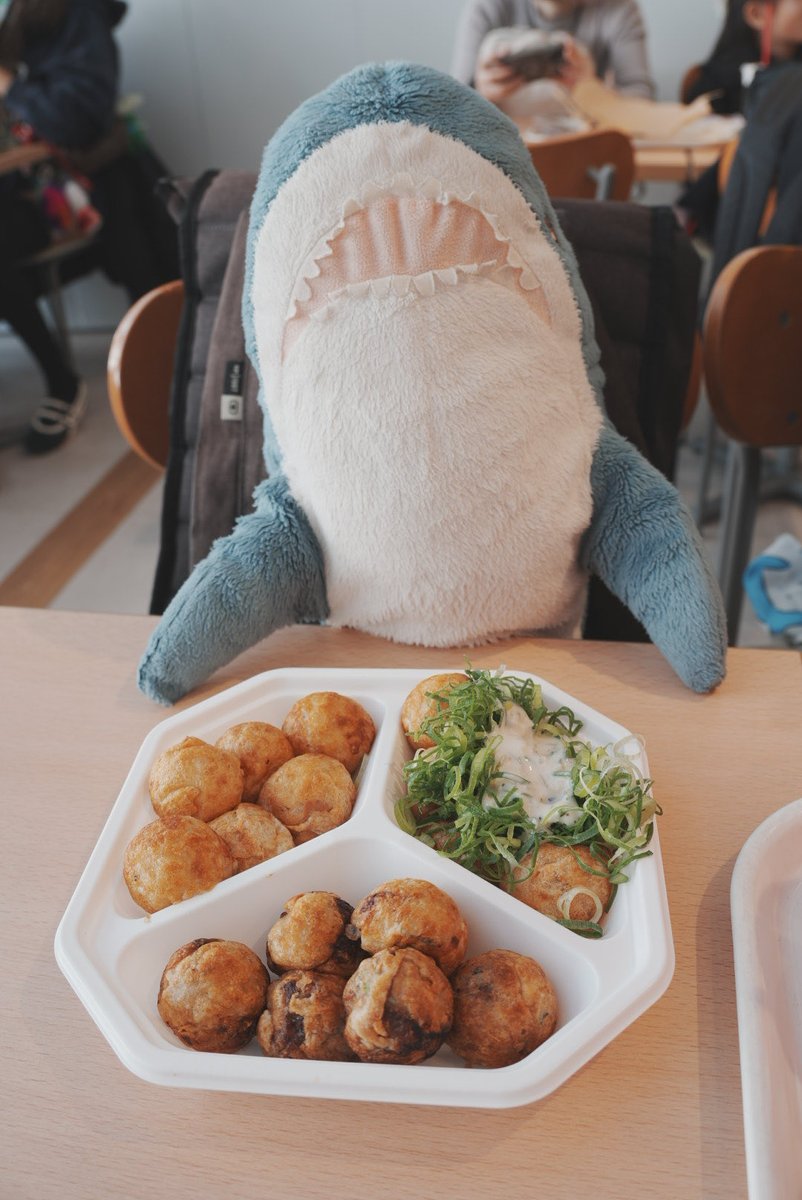 シャーくん tweet media