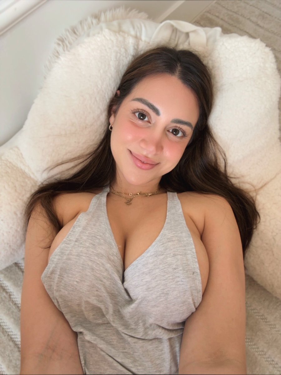 OnlyGirls tweet media