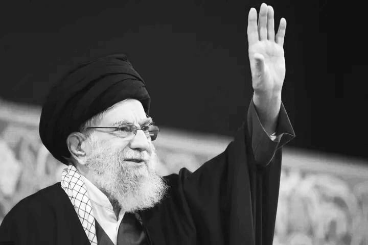 Expertleo2's tweet photo. The Martyrdom of Imam Khamenei, Leader of the Muslims of the World
From the faithful and righteous, we ask Allah to commemorate the memory of the Iranian people, who love martyrs. Grand Ayatollah Khamenei, the Supreme Leader of the Islamic Revolution, has been martyred.#Khamenei https://t.co/K5nDCuL6HU