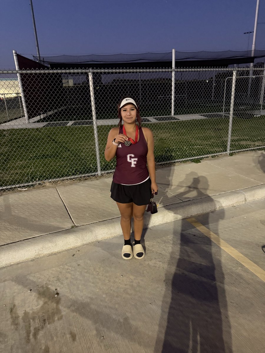 Cy_FairTennis's tweet photo. Varsity had a tournament in Katy on Friday and we took home some medals! So proud of the hard work and dedication these student athletes have! #bfnd https://t.co/KCWx4zmoXJ