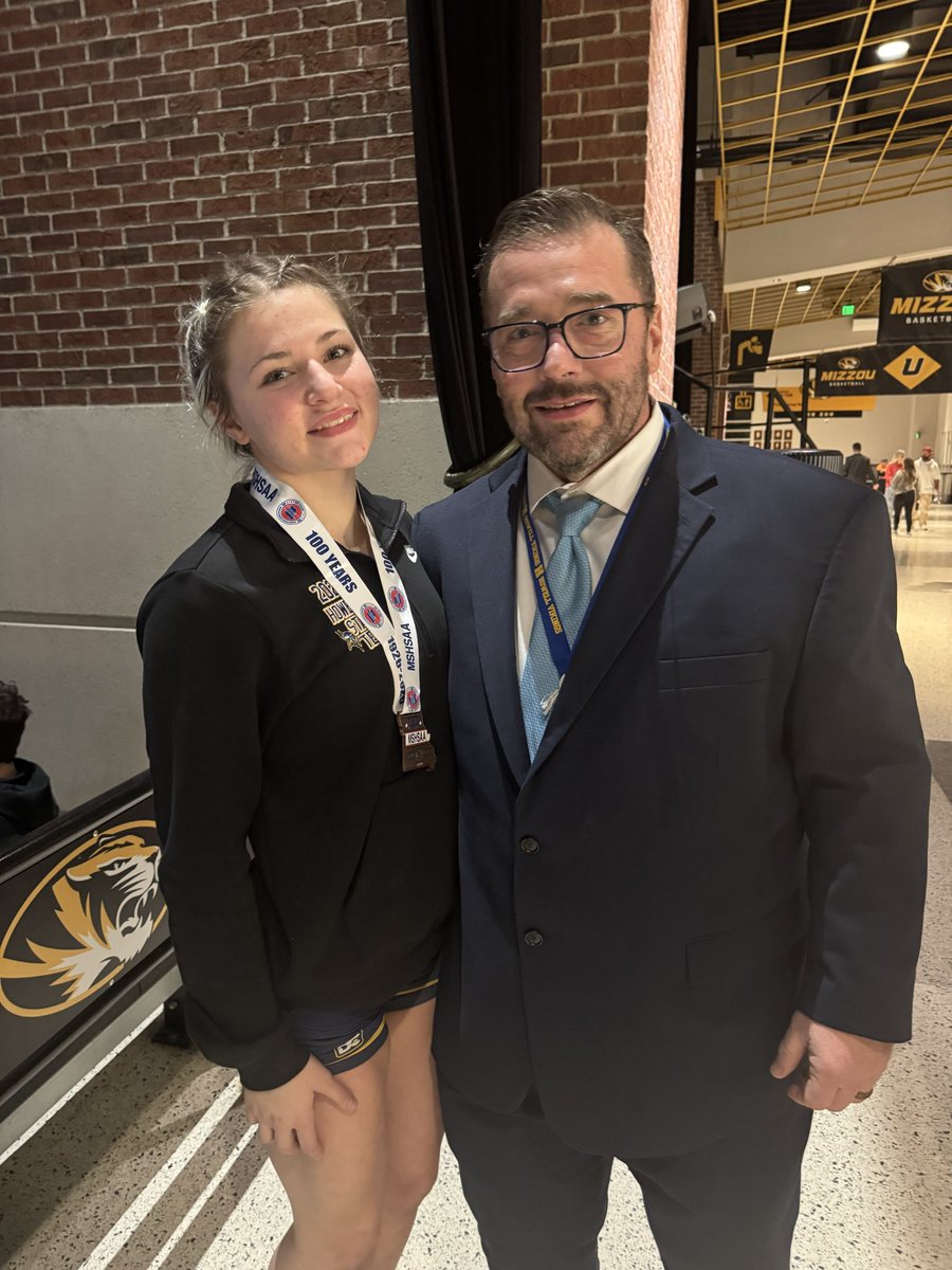 Howell Girls Wrestling tweet media