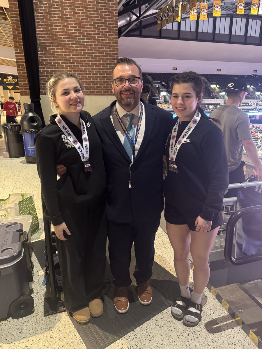 Howell Girls Wrestling tweet media