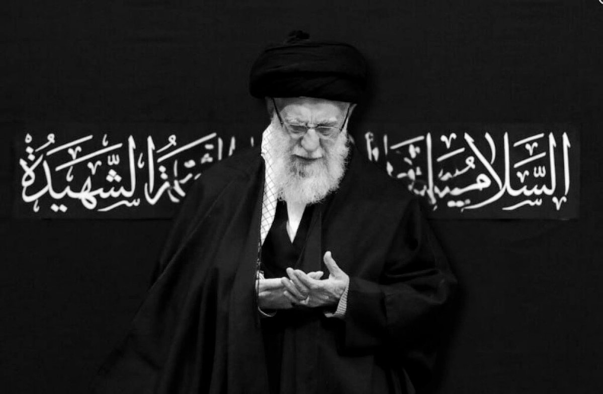 زلزال في قلب طهران: هل سقط القناع عن "القلعة الحصينة"؟ 🚨

​ما حدث اليوم ليس مجرد عملية اغتيال، بل هو إعلان عن عصر جديد من الحروب تجاوزت فيه التكنولوجيا حدود الخيال. مقتل المرشد الإيراني علي خامنئي في قلب مجمعه المحصن يفتح الباب أمام أسئلة مرعبة:

​1. اختراق استخباري أم "خيانة