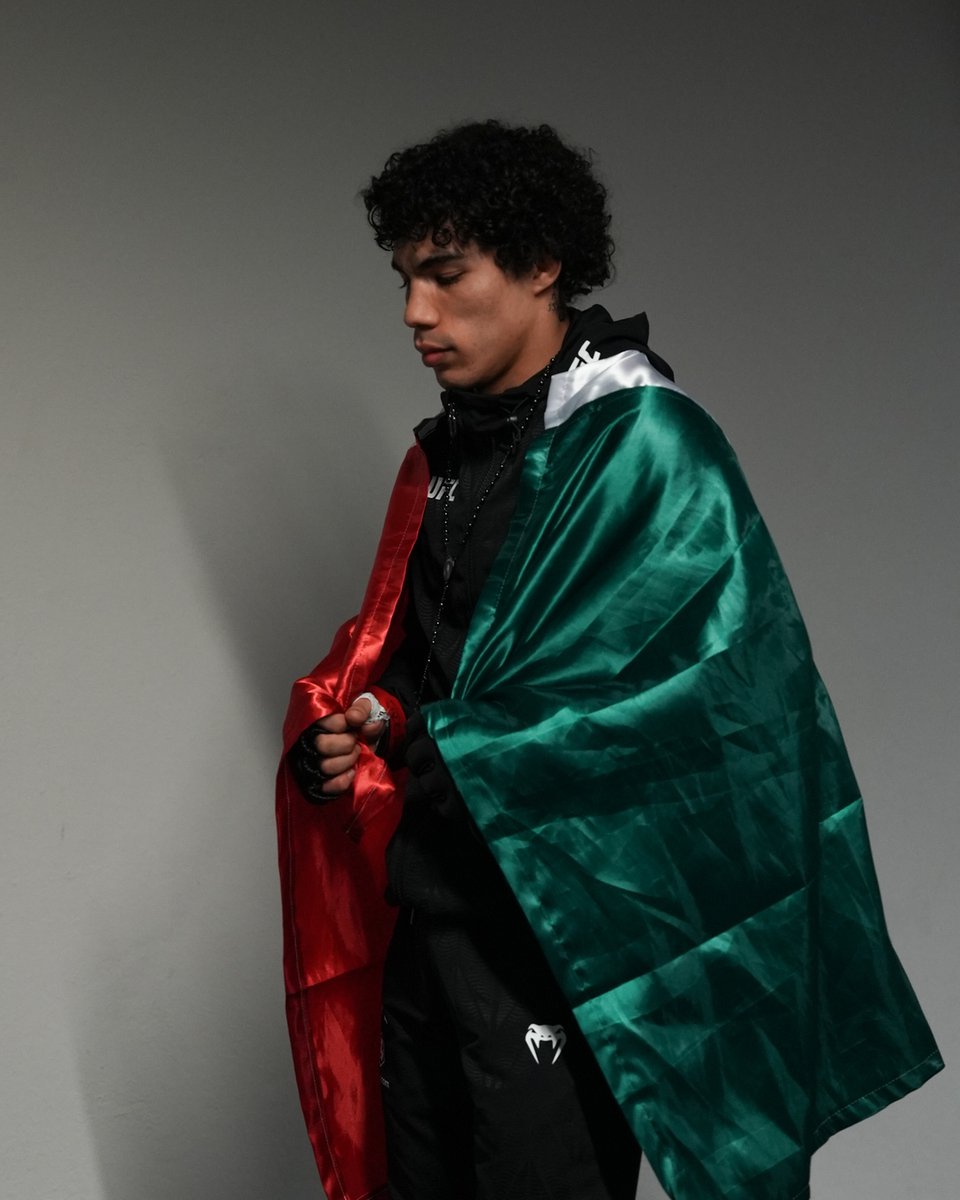 Imanol Rodriguez is ready for his debut in front of the #UFCMexico crowd! 🇲🇽

[ LIVE NOW on @ParamountPlus ]