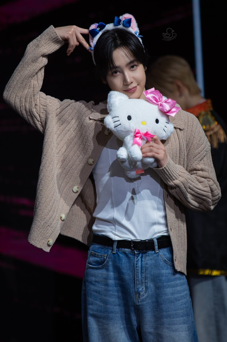 260228 점프업 

#xikers #싸이커스 #헌터 #hunter #ฮันเธอร์