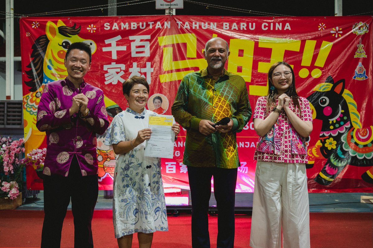 GobindSinghDeo's tweet photo. A joyful Chinese New Year celebration with the DUN Bandar Utama community at Kampung Chempaka alongside YB Jamaliah Jamaluddin.๐งง
#P106
#MalaysiaMADANI
#CNY2026 https://t.co/oVurNxXM1f