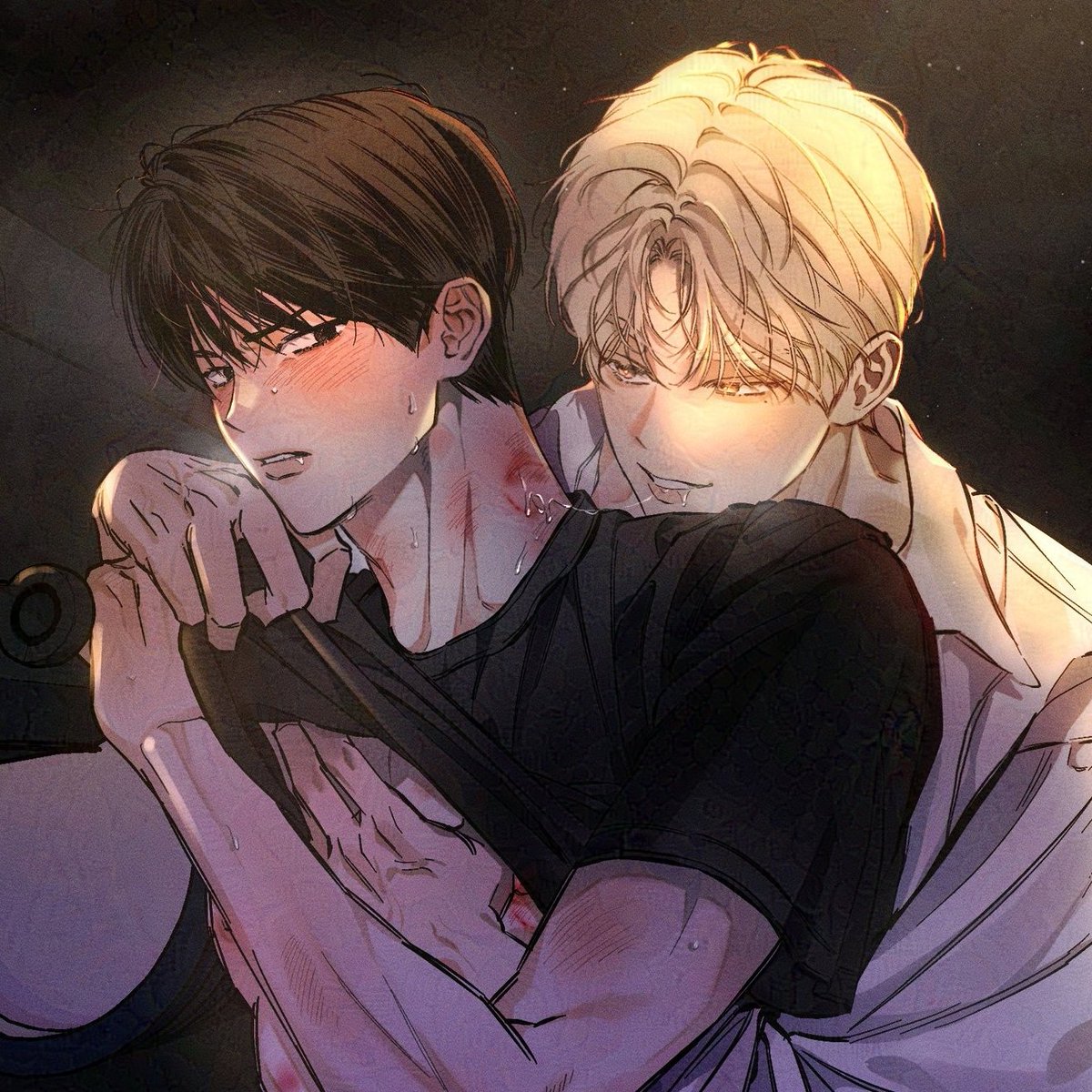 권태영 물고빠는 버릇 어디안가는구나
시즌1에 비해서 여유사라진 짐승눈깔이다