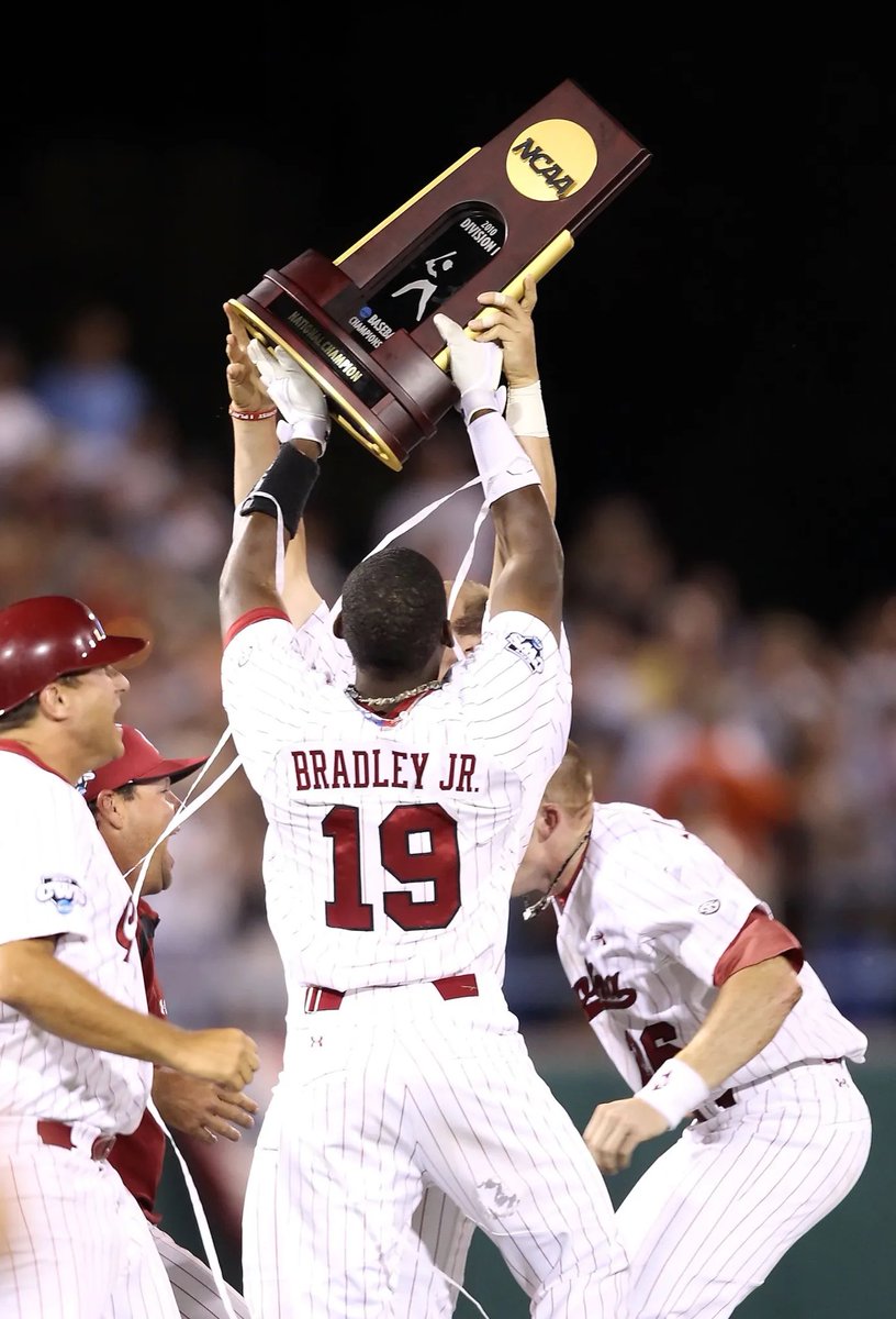 Real USC tweet media