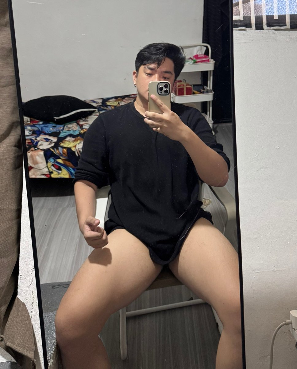 chinitochubs15's tweet photo. Hi pre 💦 tara g 😋 pm lang 

Para naman sa gusto mag avail pm nyo ko sa 
tg  @chinitochubs15 https://t.co/wJU9j0aJOH