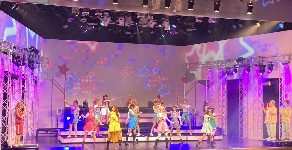 yurioka_spex_q's tweet photo. #舞台推し武道　観てきました。面白かった。原作も好きで　#SKE48 メンバー本来のキャラも知っているので役柄のしっくり感と意外性の両方が楽しめました。野村実代の眞妃、原優寧の優佳のシンクロ率は出色。鈴木愛菜のゆめ莉も儚げで良かった。 https://t.co/L1Lz3Hfuym