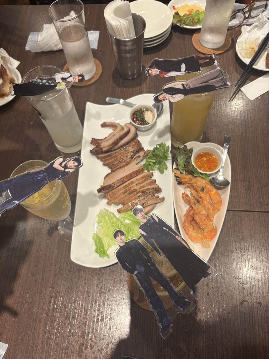 りひち tweet media