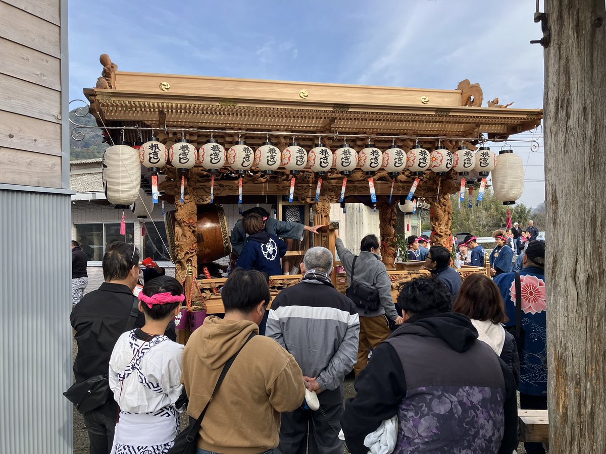 matsuri8512's tweet photo. 2026/02/28
船形地区根岸 屋台修繕完成引回し https://t.co/X7MOc6D17Y