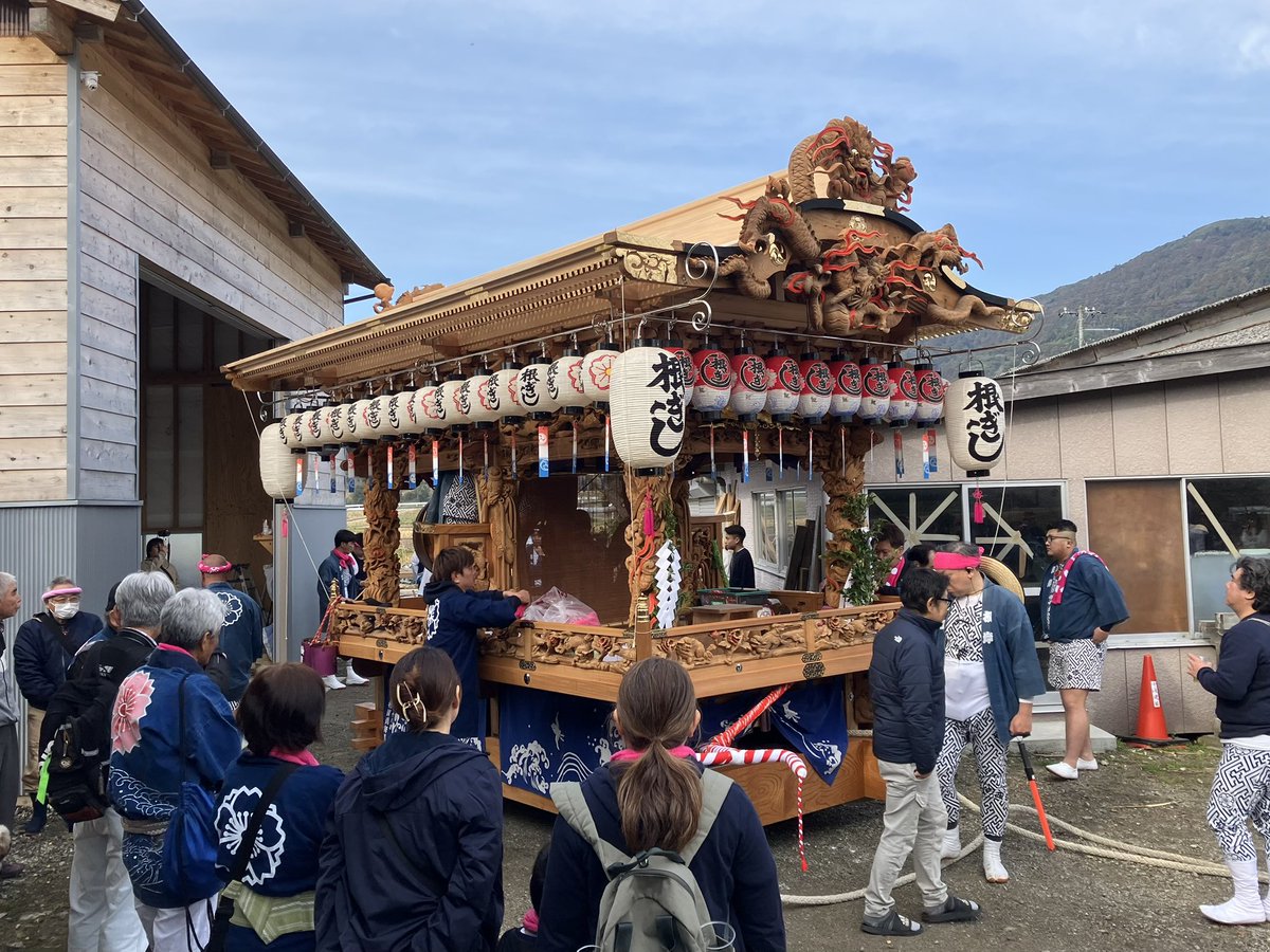 matsuri8512's tweet photo. 2026/02/28
船形地区根岸 屋台修繕完成引回し https://t.co/X7MOc6D17Y