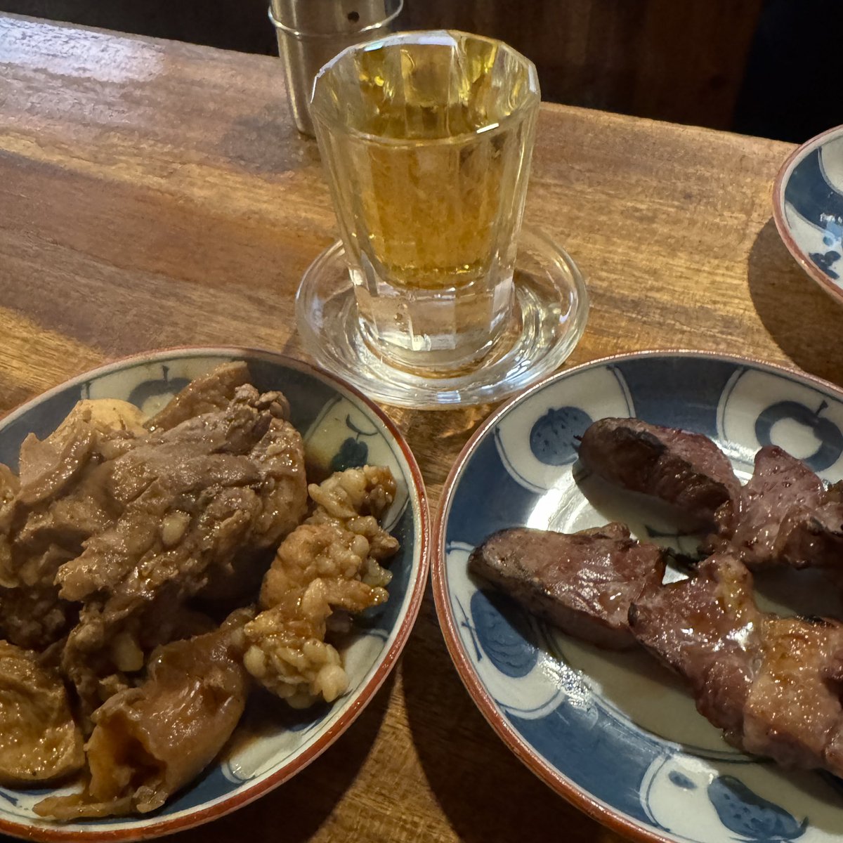 うめともつ tweet media