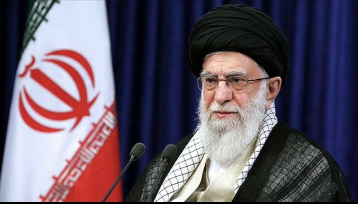 Sizi yiğitlikle öven olursa 
bizim yiğitlerimiz şehid oldu" deyin.

Rabbim şehadetini kabul eylesin.
#alihamaney