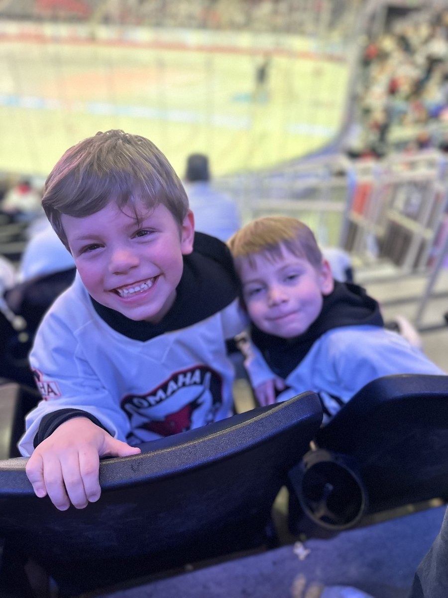 ❤️🤍🖤<a href="/OmahaHKY/">Omaha Hockey</a>