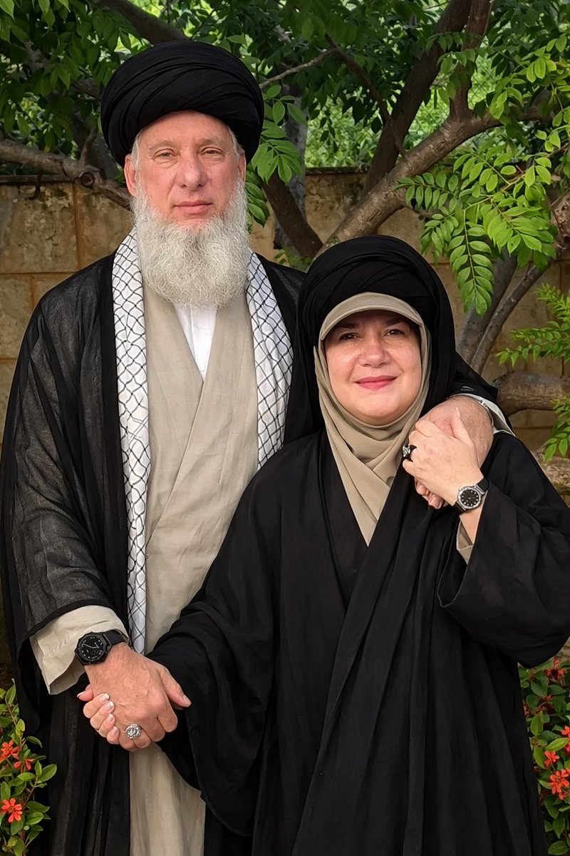 Sobrevivientes de la teocracia iraní escapan ilesos y se refugian en Siboney, La Habana, Cuba.
(coordenadas geográficas 23.0906-82.4772).
<a href="/netanyahu/">Benjamin Netanyahu - בנימין נתניהו</a> <a href="/realDonaldTrump/">Donald J. Trump</a>