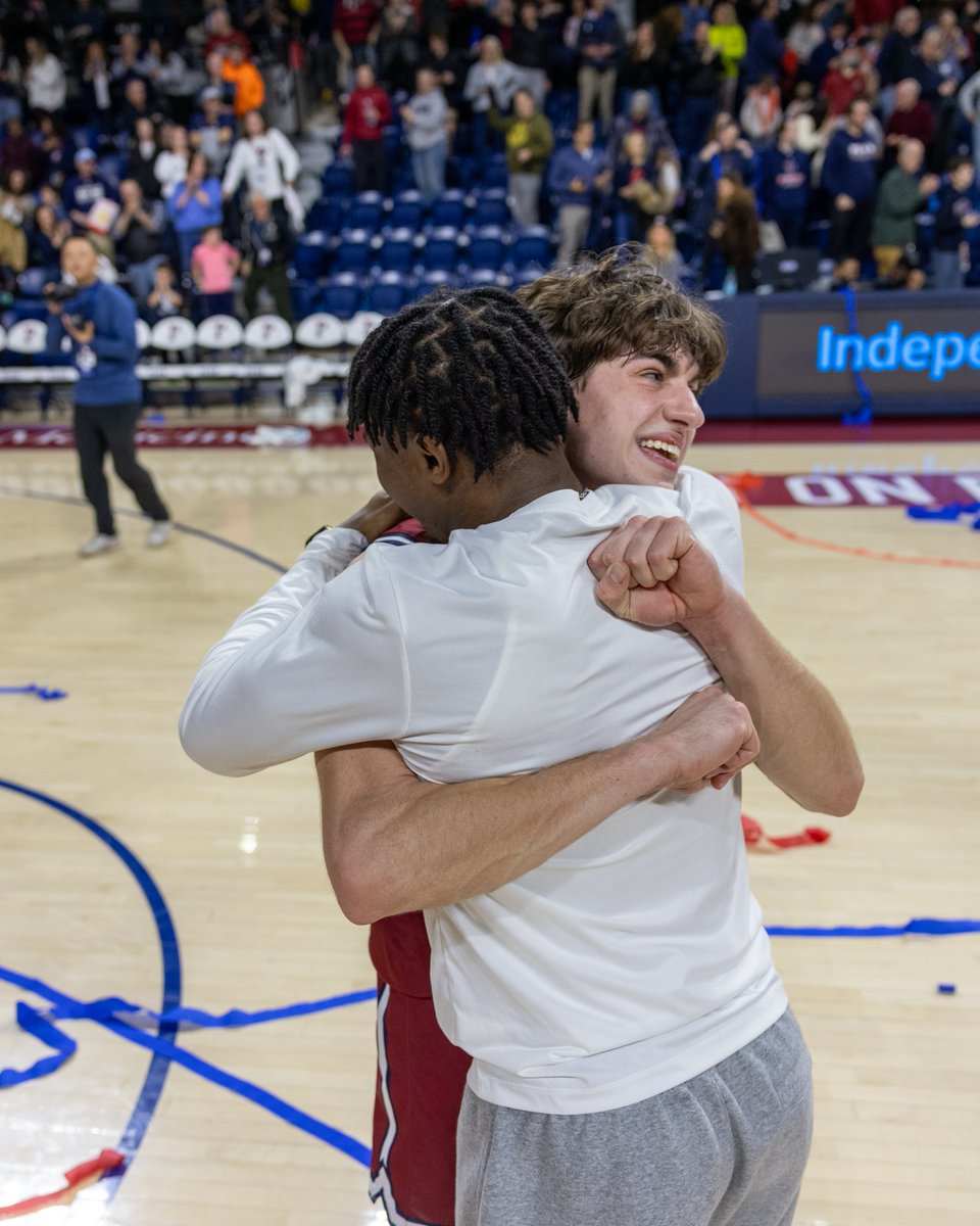 Penn Men's Basketball tweet media