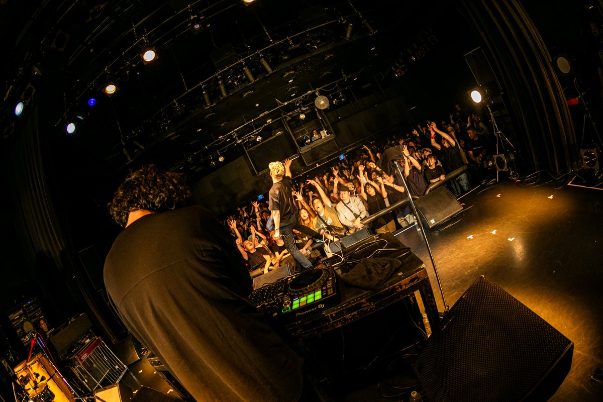 tbhr_sapporaw's tweet photo. THA BLUE HERB RECORDINGS Web 更新 

”今回のアルバムは函館で書いてました...  色んなとこ行ったけどここにしかない..."

https://t.co/YiMJA4Twno   

PHOTO BY Ryutaro Saito https://t.co/NBfiuQ79oW