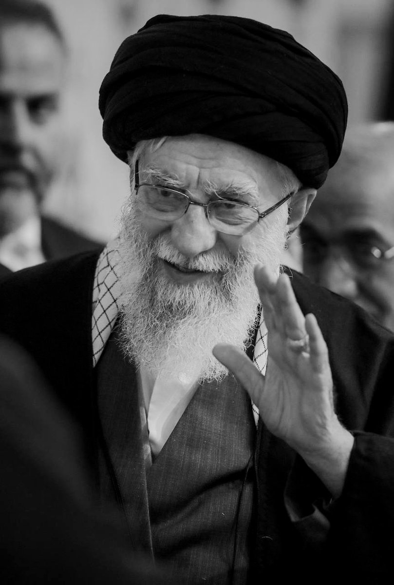 Sayed_Zulfiqar8's tweet photo. بِسْمِ اللَّهِ الرَّحْمَنِ الرَّحِيمِ

مِنَ الْمُؤْمِنِینَ رِجالٌ صَدَقُوا ما عاهَدُوا اللّهَ عَلَیْهِ فَمِنْهُمْ مَنْ قَضى نَحْبَهُ وَمِنْهُمْ مَنْ یَنْتَظِرُ وَ ما بَدَّلُوا تَبْدِیلاً .

#أمامنا_شهيداً https://t.co/E4rCitSXFk