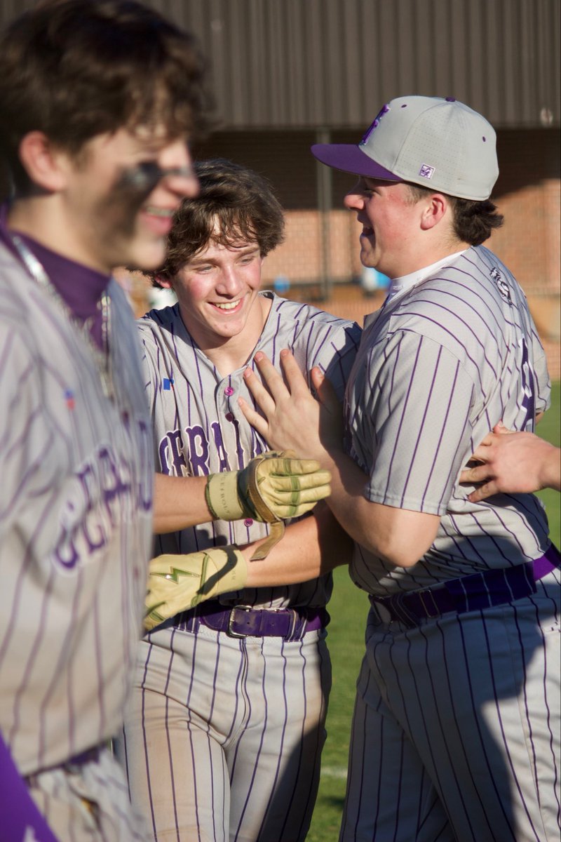 Geraldine Baseball tweet media