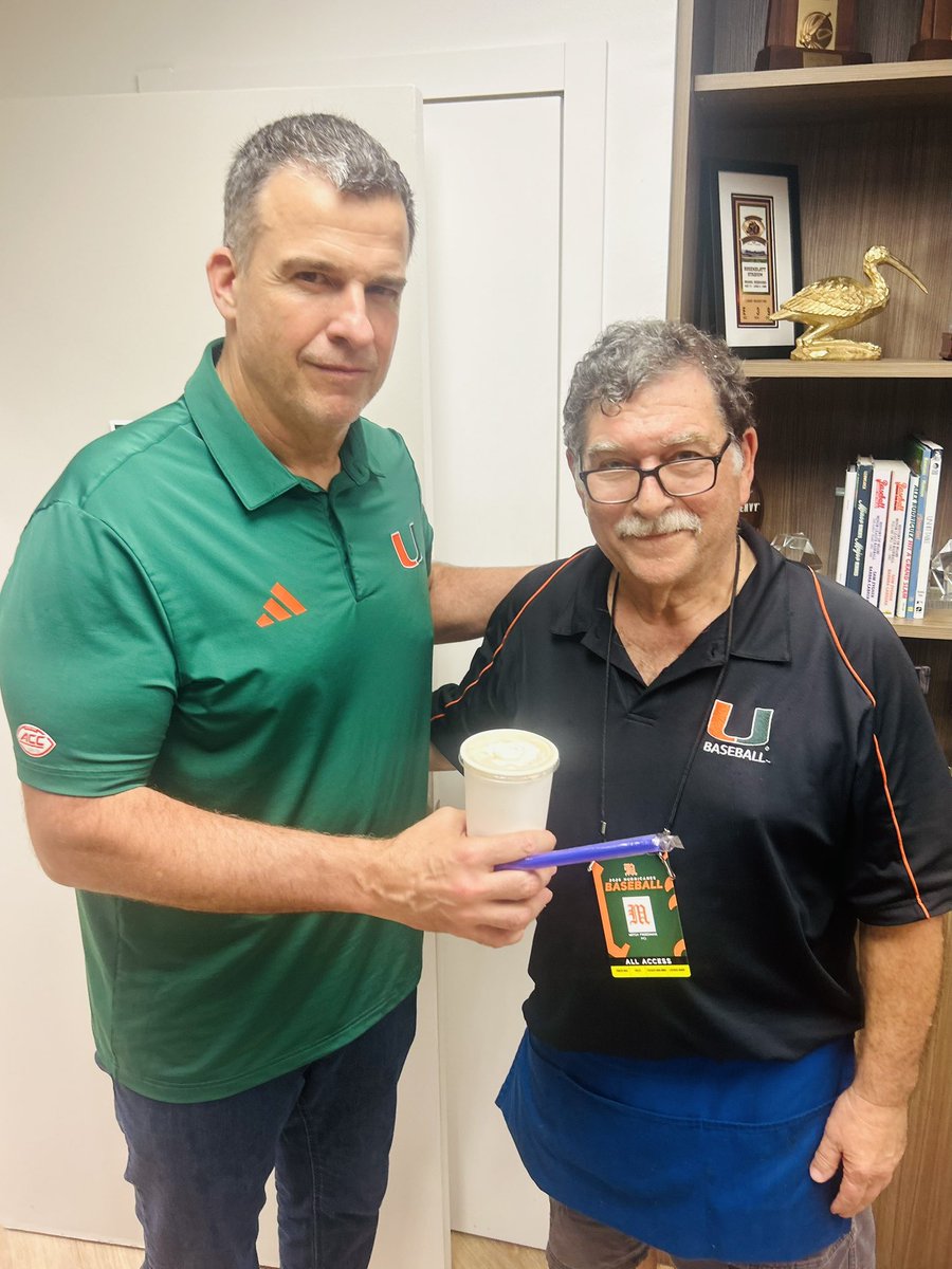 Mark Light Shake tweet media