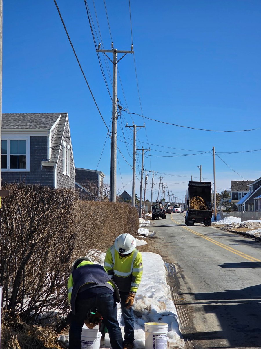 Eversource MA tweet media