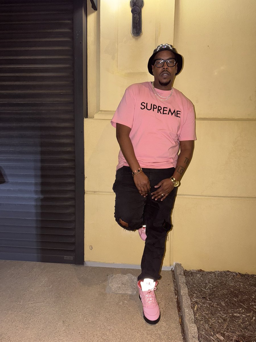 mokicksthanbrucelee tweet media