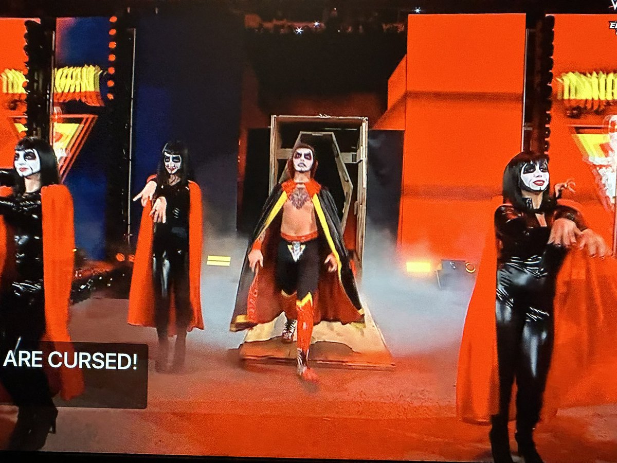 Headlocked Comics tweet media