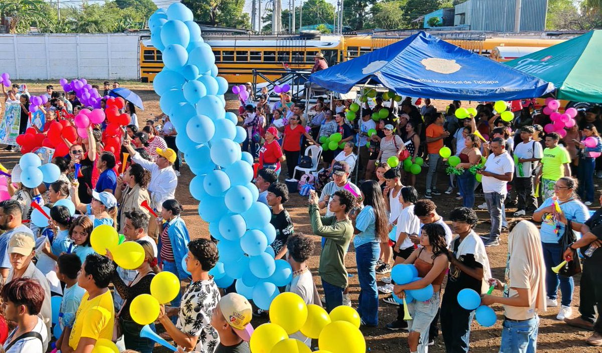 👑El Verano en la capital tiene su Reina👑

Iris Shisleny Valle, del municipio de Tipitapa, representará a Managua en el certamen nacional Reina Verano 2026 el 21 de marzo en el Centro Turístico Granada 🌞

#NicaraguaFascinanteIrresistible 
#Managua
#Nicaragua