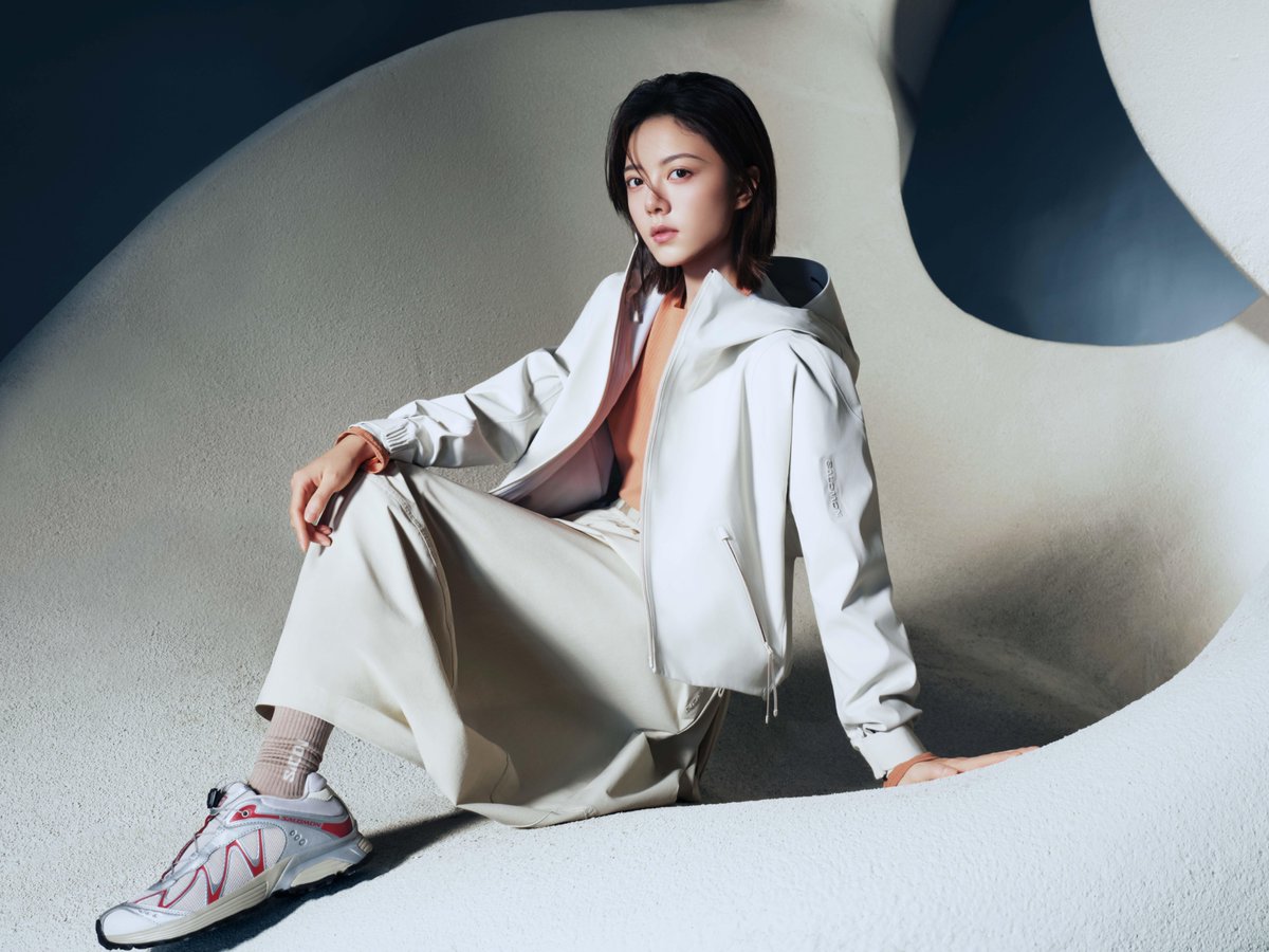 260301 #ZhaoJinmai on XHS 

"Styles are not limited to one side. Embrace your unique self."

— #赵今麦 #조금맥