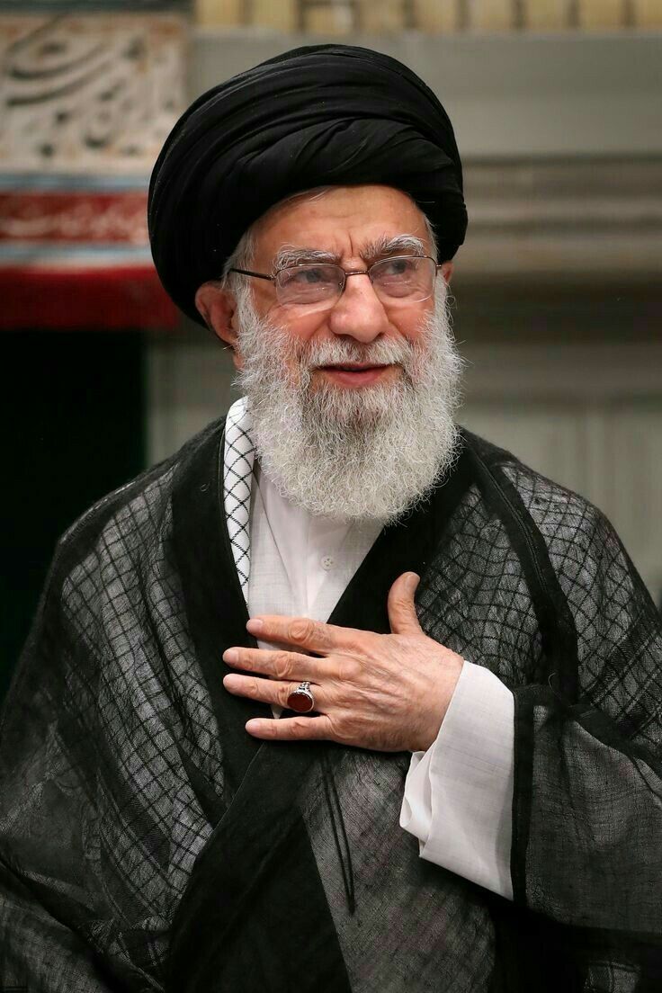 Cryptoneyaa's tweet photo. @IRIran_Military Real Hero Still Alive in our Hearts 🇮🇷🇵🇰 https://t.co/DjJ5M1ljJV
