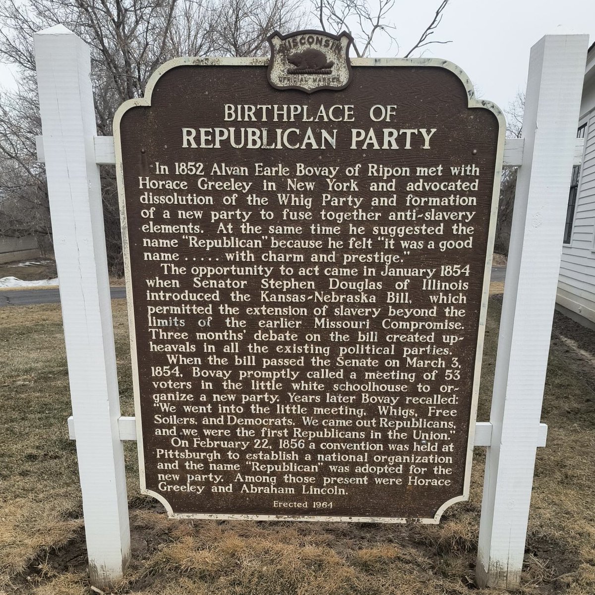 Tom Tiffany tweet media