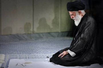 يا له من إختيار لا يليق إلا بالصادقين. 
أن تستشهد في أنبل معركة و أنت صائم و في أعظم الأشهر عند الله.