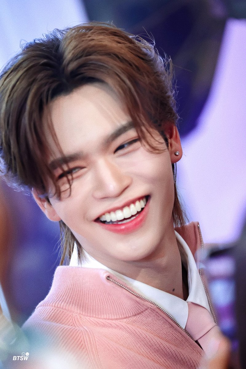 𝘽𝙏𝙎𝙒 tweet media