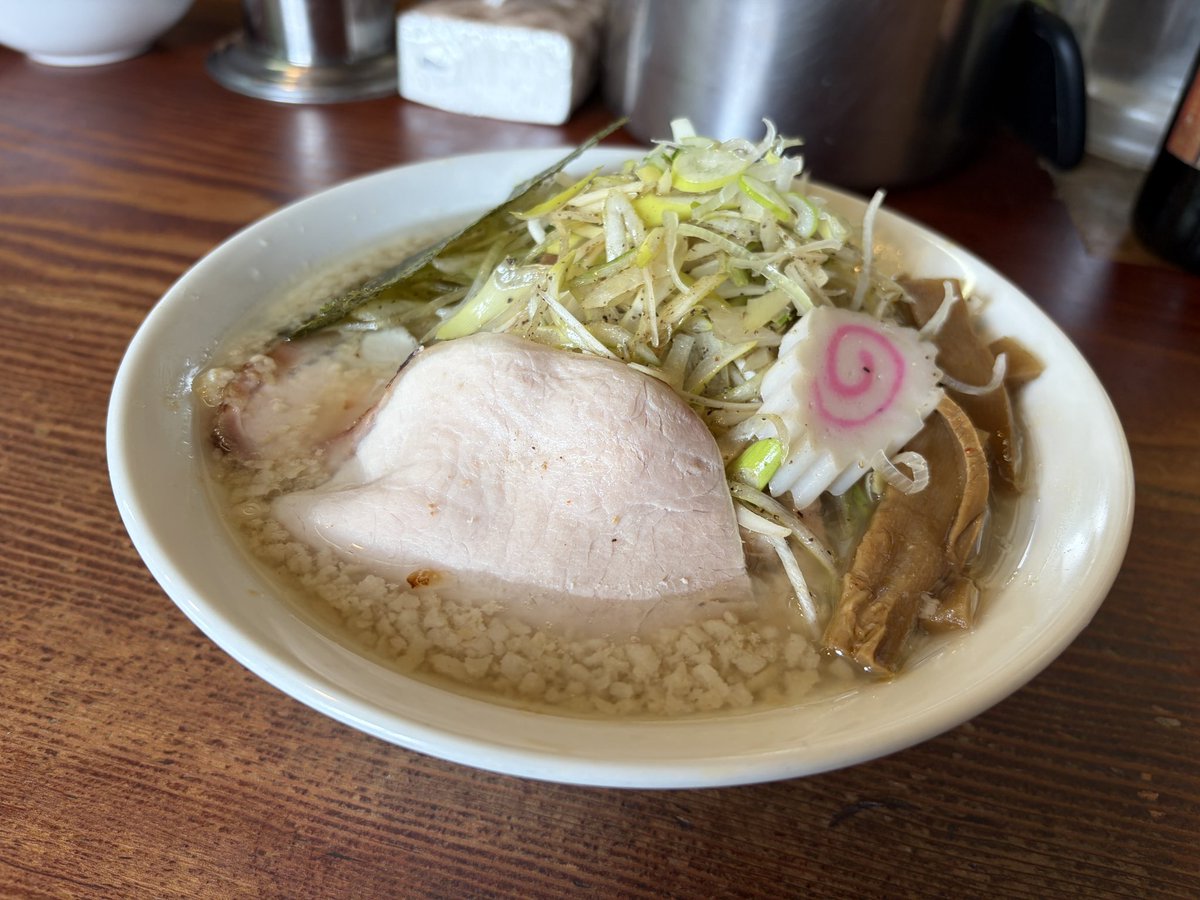 roichiyu's tweet photo. 良温
中華そば　並
ストロングスタイル
ネギトッピング
いつもと全然違う
うまい
これも好き
ガツンとくる
いつもごちそうさまです
また来ます
みなさんいっぱい食べれて羨ましい https://t.co/ohtcCa3Hdl