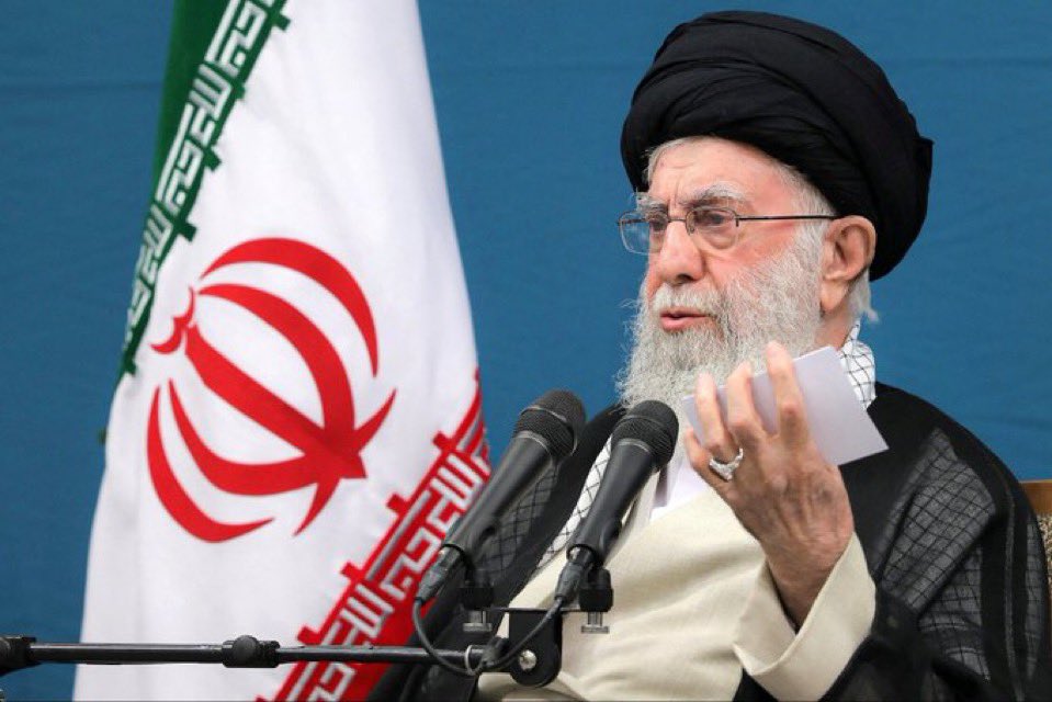 WK2072's tweet photo. إِنَّا لِلّهِ وَإِنَّـا إِلَيْهِ رَاجِعونَ

 #Khamenei #Iran #AyatollahKhamenei https://t.co/HkTgK8qgxi