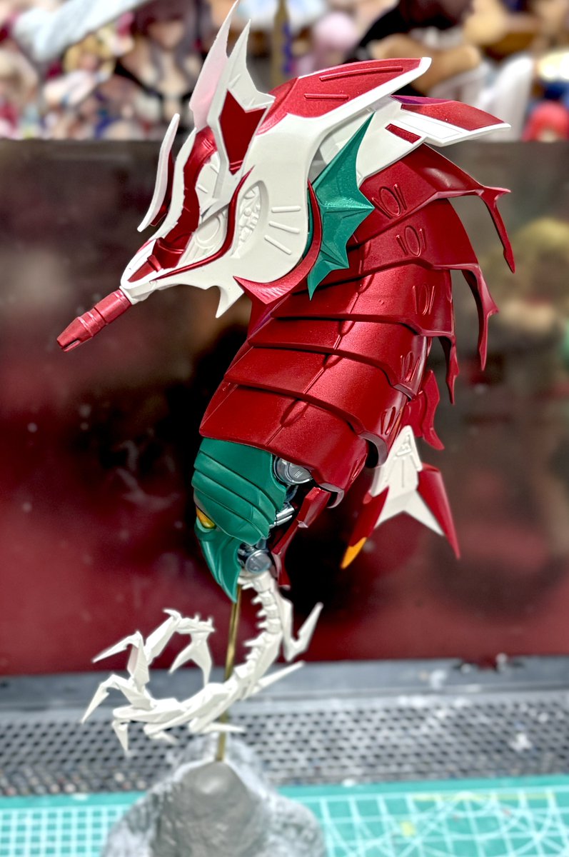 おはようございます。頭の塗り分けに苦戦中