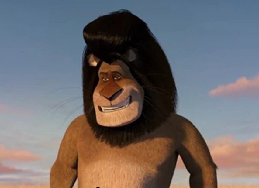 Ella e fanática de lo sensua
Ella tiene una foto mía 
Y ya me la puedo imaginar 
Lo que hace cuando está solita 
Por su manera de respirar 
Y escuchar su voz cuando se agita