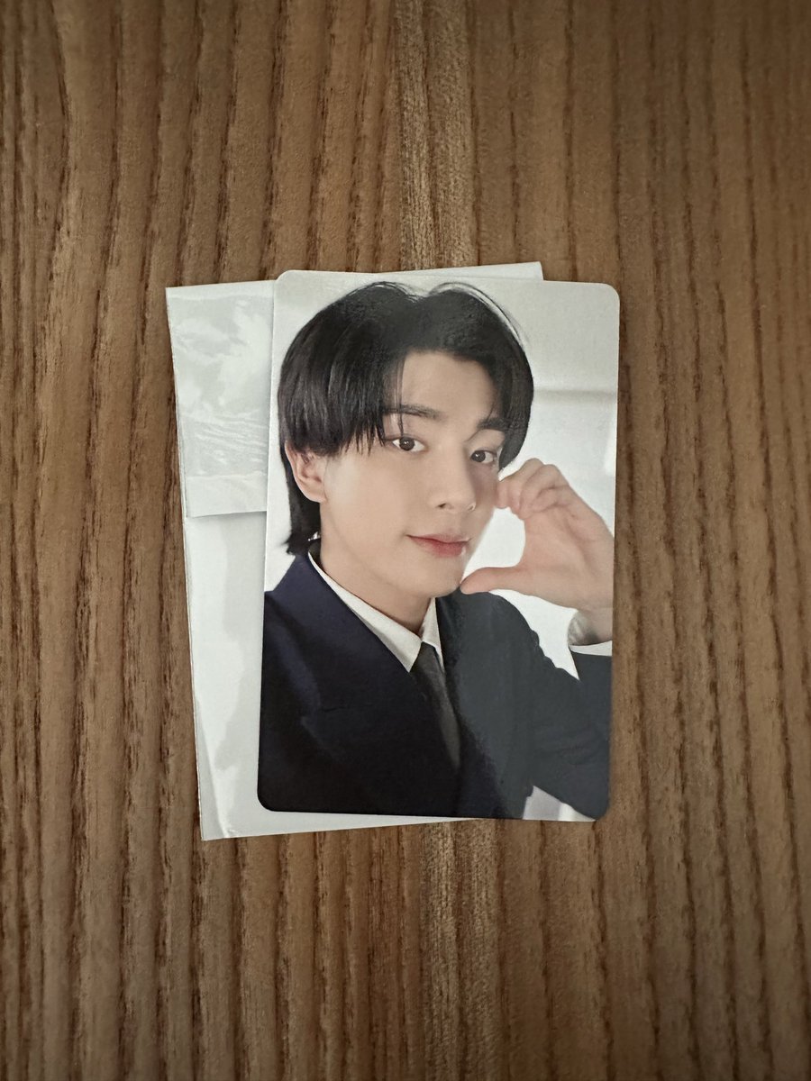 ENHYPEN House of Vampire 交換 【譲】ジェイク(信頼) 【求】ヒスン