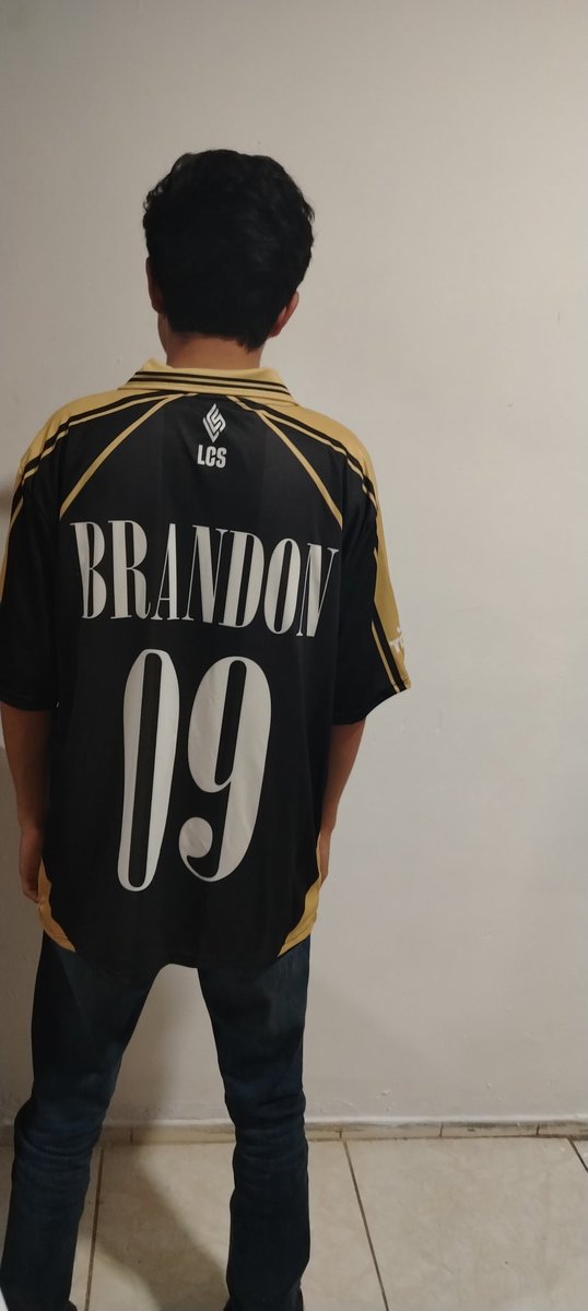 R7.Brandon7 tweet media