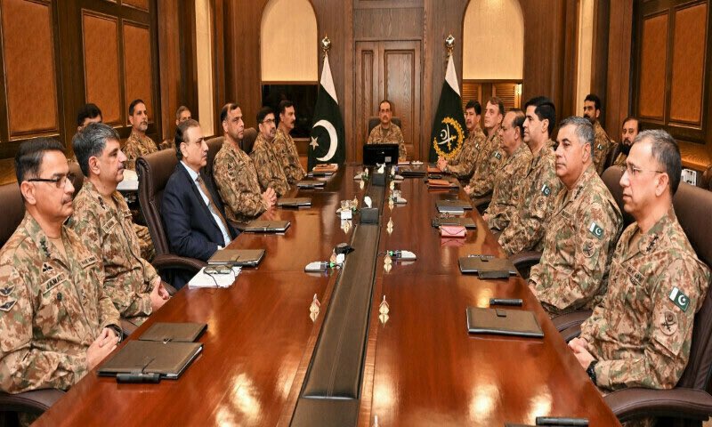 آج کل جرنیلوں نے صحافیوں اور تجزیہ نگاروں کا ایک ٹولہ لانچ کیا ہے جو یہ خبر پھیلا رہا ہے کہ افغانستان اسرائیل کی مدد سے پاکستان کو غیر مستحکم کرنا چاہتا ہے 
یہ جرنیلی بیانیہ ہے، اسرائیل کو عاصم منیر سے بڑا ٹاؤٹ کوئی مل ہی نہیں سکتا، کچھ ٹاؤٹس یہ لاجک دے رہے ہیں کہ اسرائیل پاکستان