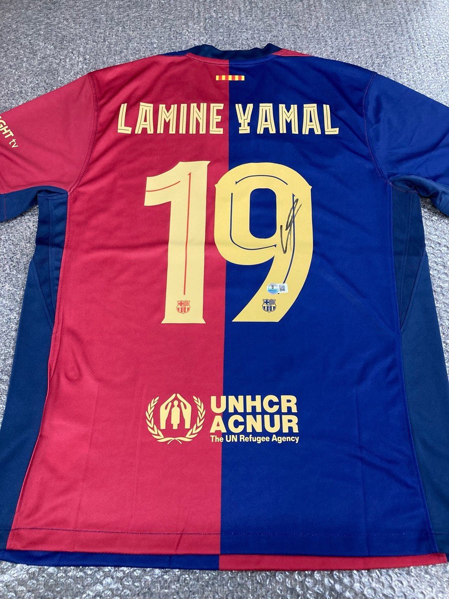 ヤマル 選手がキャリア初のハットトリック達成😊 18歳という若さで伝説