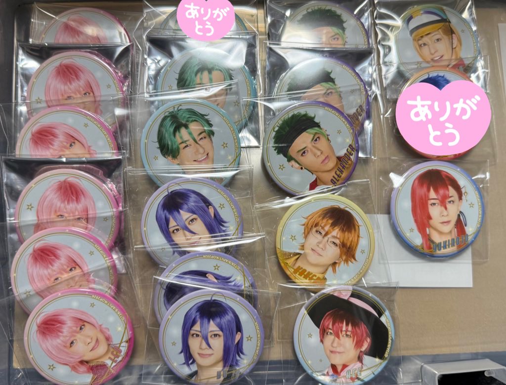 まきの@グッズ垢 tweet media