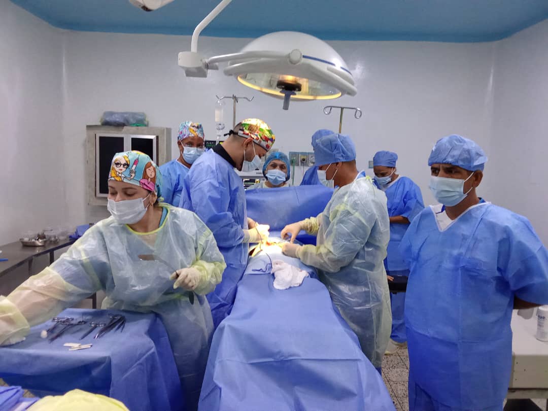 📍 CDI Santa Bárbara del Zulia. 🩺🇨🇺🇻🇪 Somos un ejército de paz y vida. Herederos de un legado humanista que se traduce en salud gratuita para el pueblo zuliano.
¡Cada día renovamos nuestro compromiso con la esperanza y la hermandad! ✨ #CubaConVenezuela #CubaPorLaVida