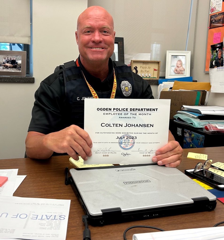 i Report Racism & Child Crimes tweet media