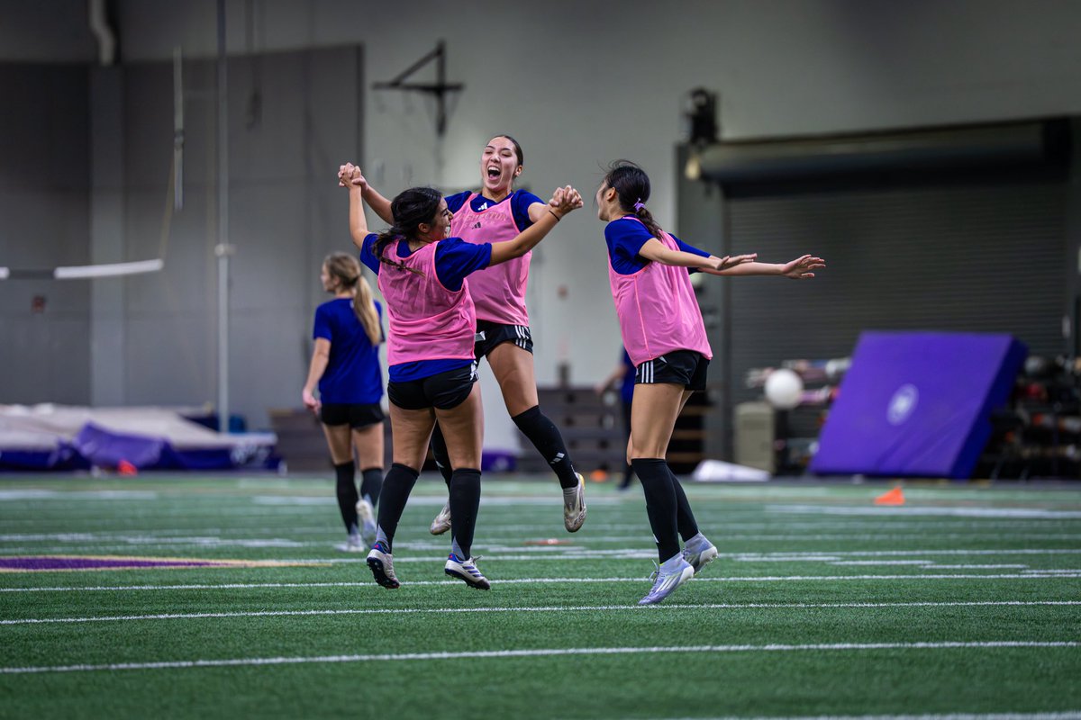 Washington Women's Soccer tweet media
