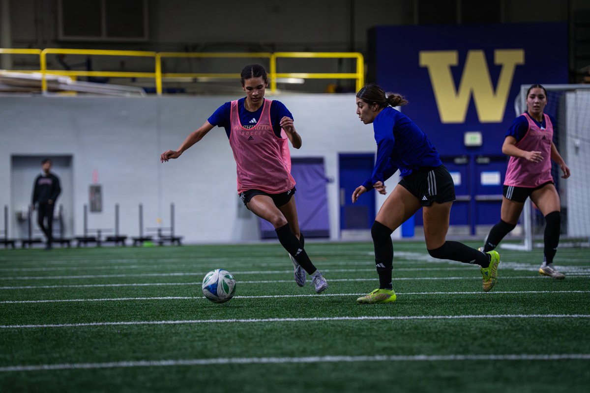 Washington Women's Soccer tweet media